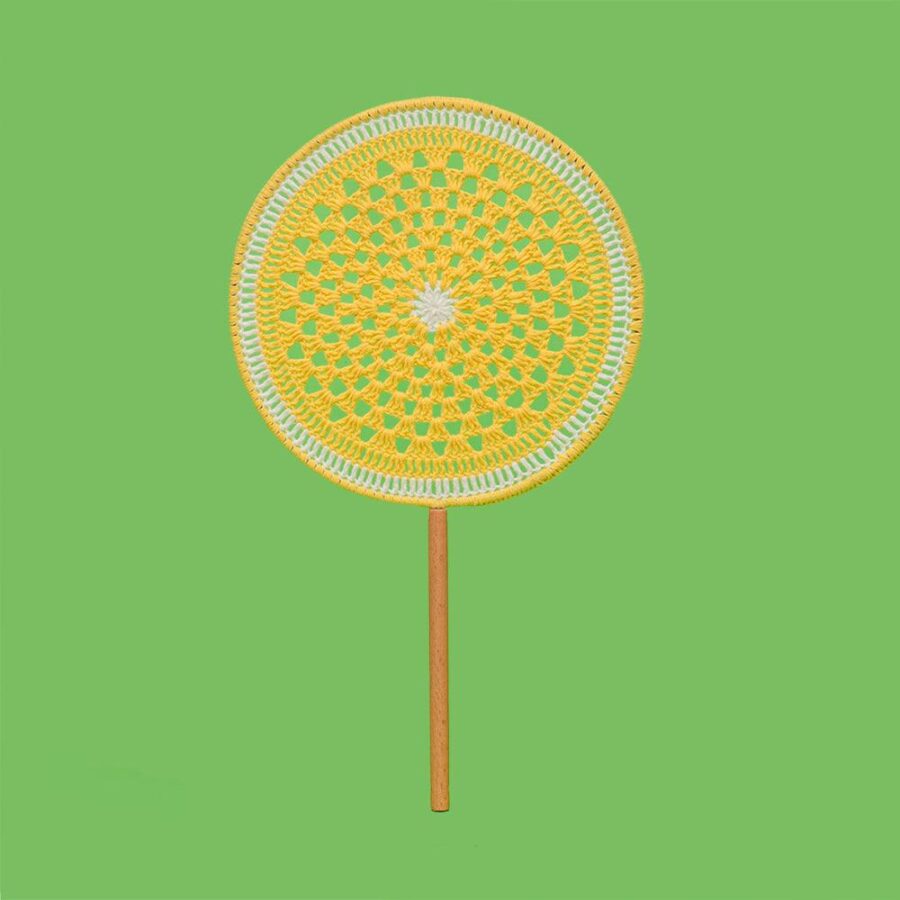 Lemon Fan Crochet Kit - Image 4