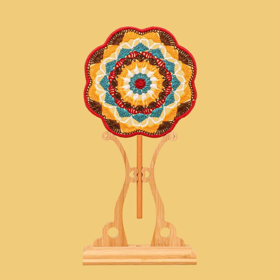 Dunhuang Fan Crochet Kit - Image 3